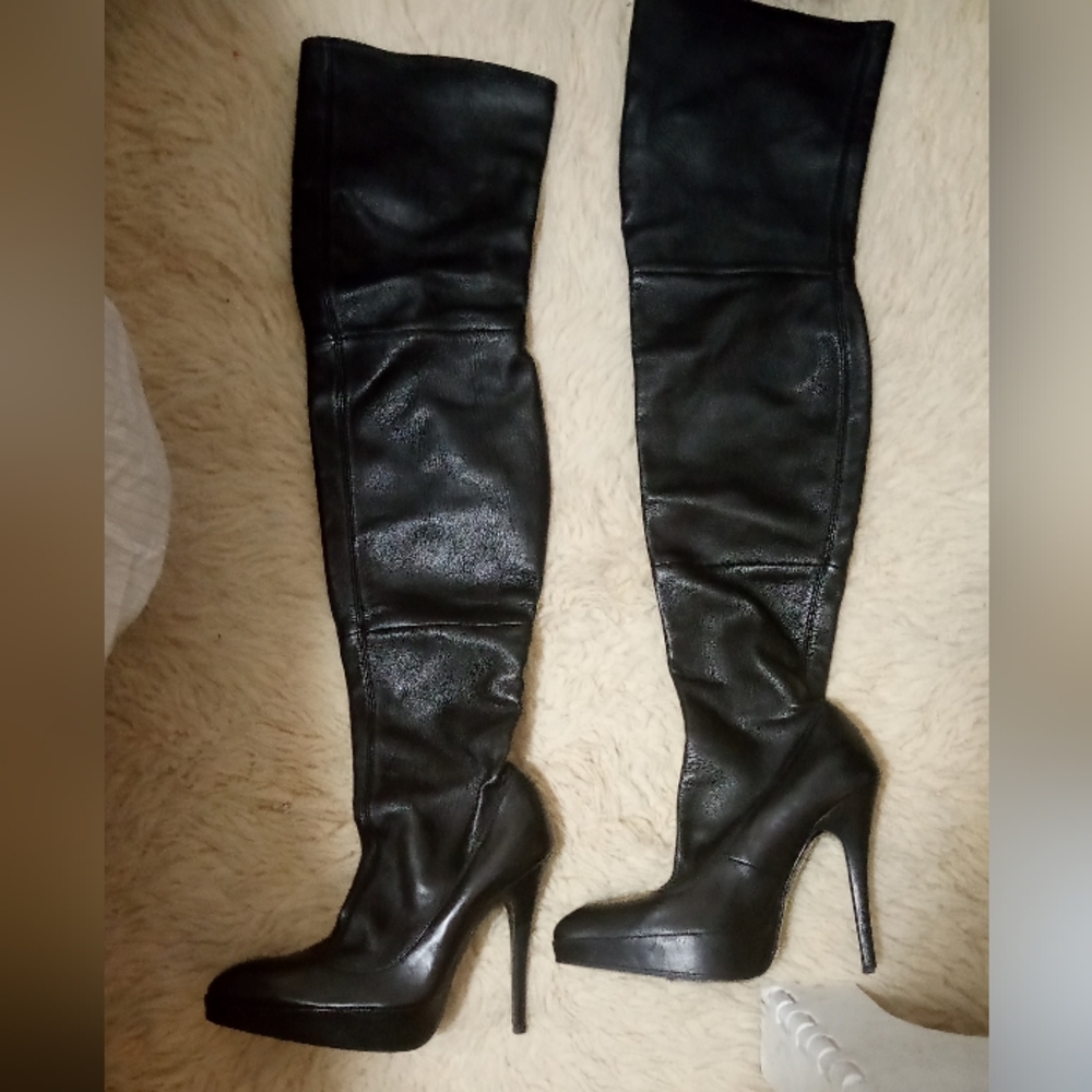 Dolce And Gabanna High Boots